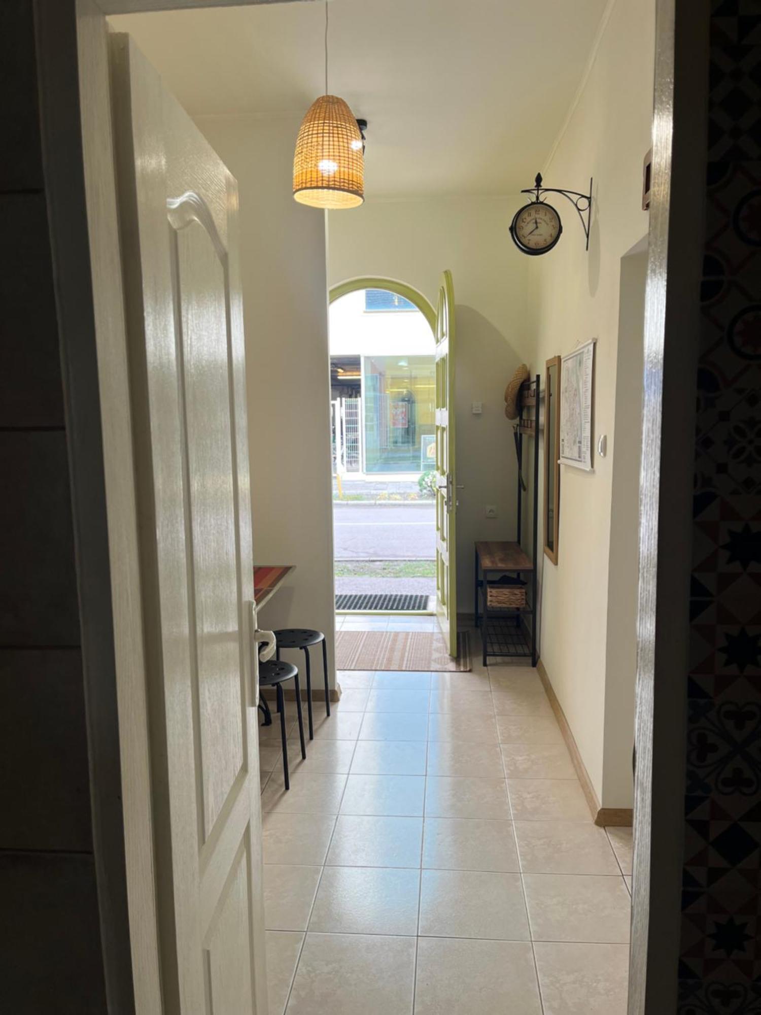 Old Tisa Apartment Senta 外观 照片